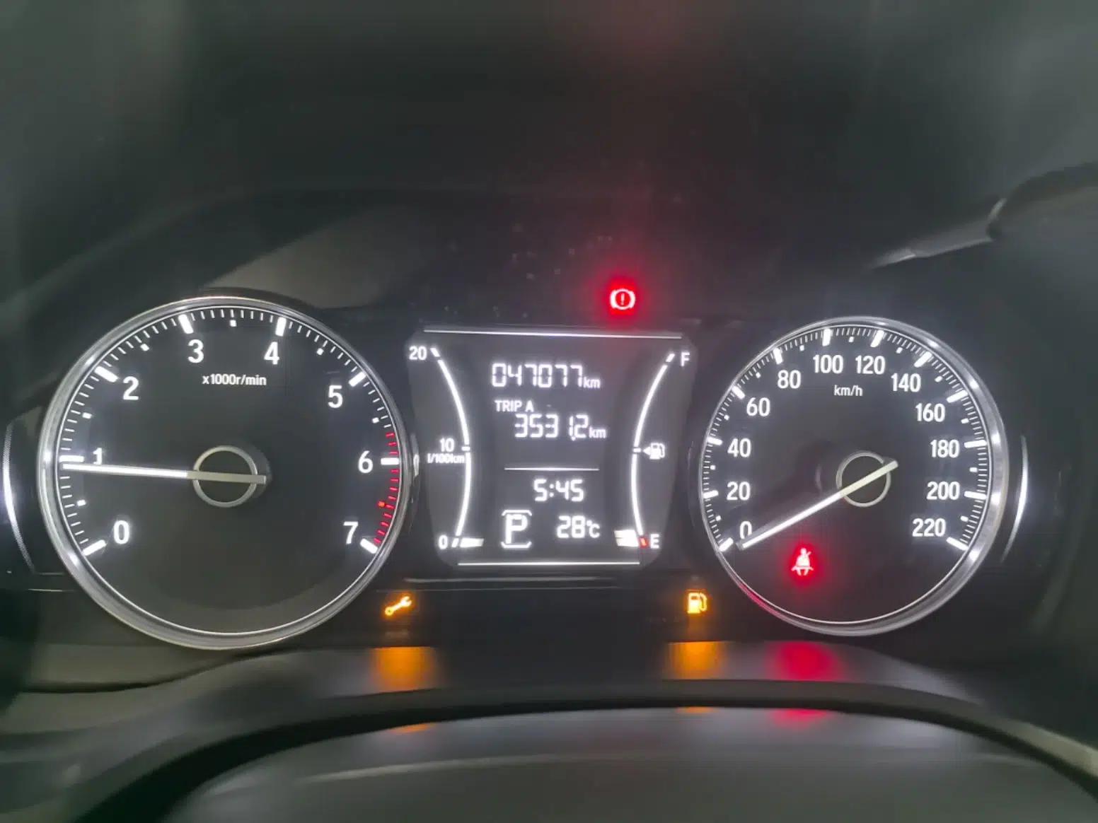 Honda Envix 2019 180TURBO CVT Enjoyment Edition China VI — миниатюра 14