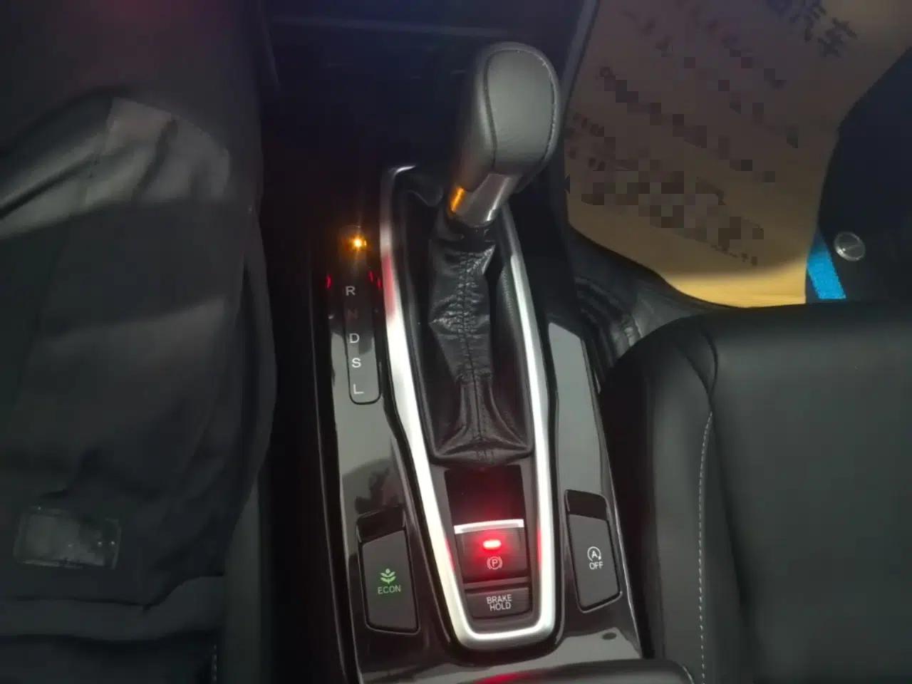Honda Envix 2019 180TURBO CVT Enjoyment Edition China VI — миниатюра 16