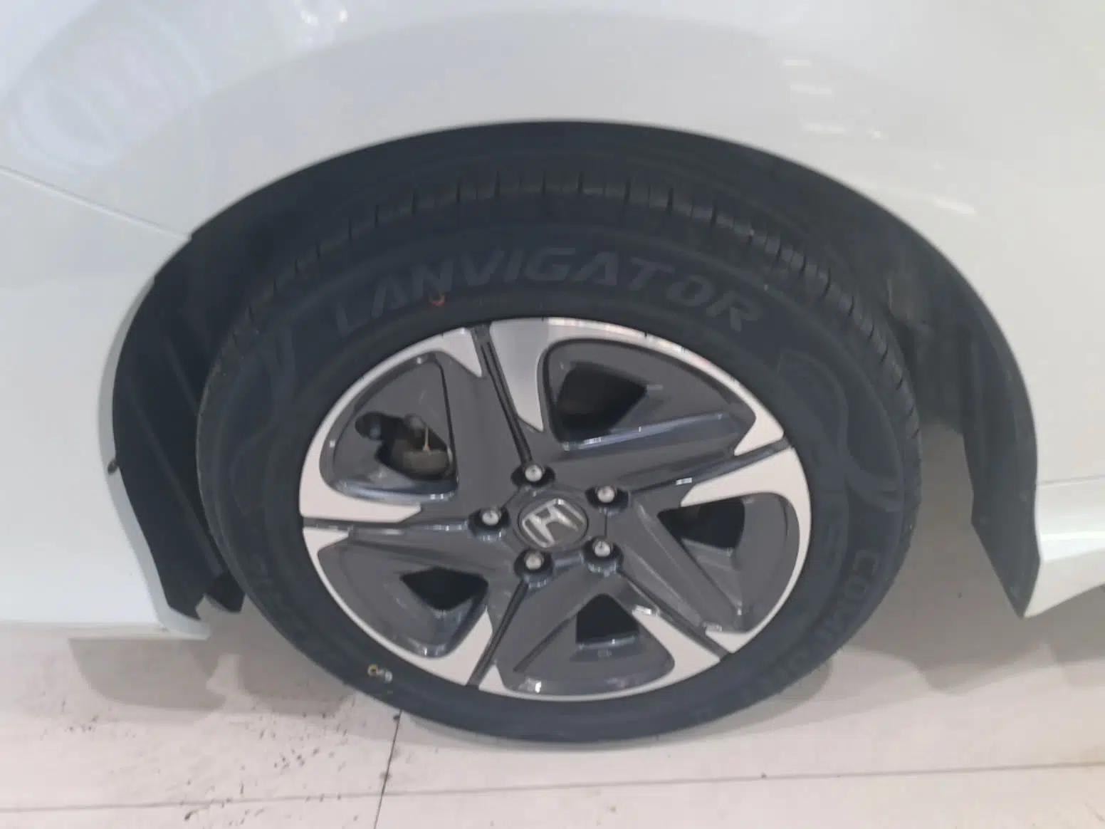 Honda Envix 2019 180TURBO CVT Enjoyment Edition China VI — миниатюра 10