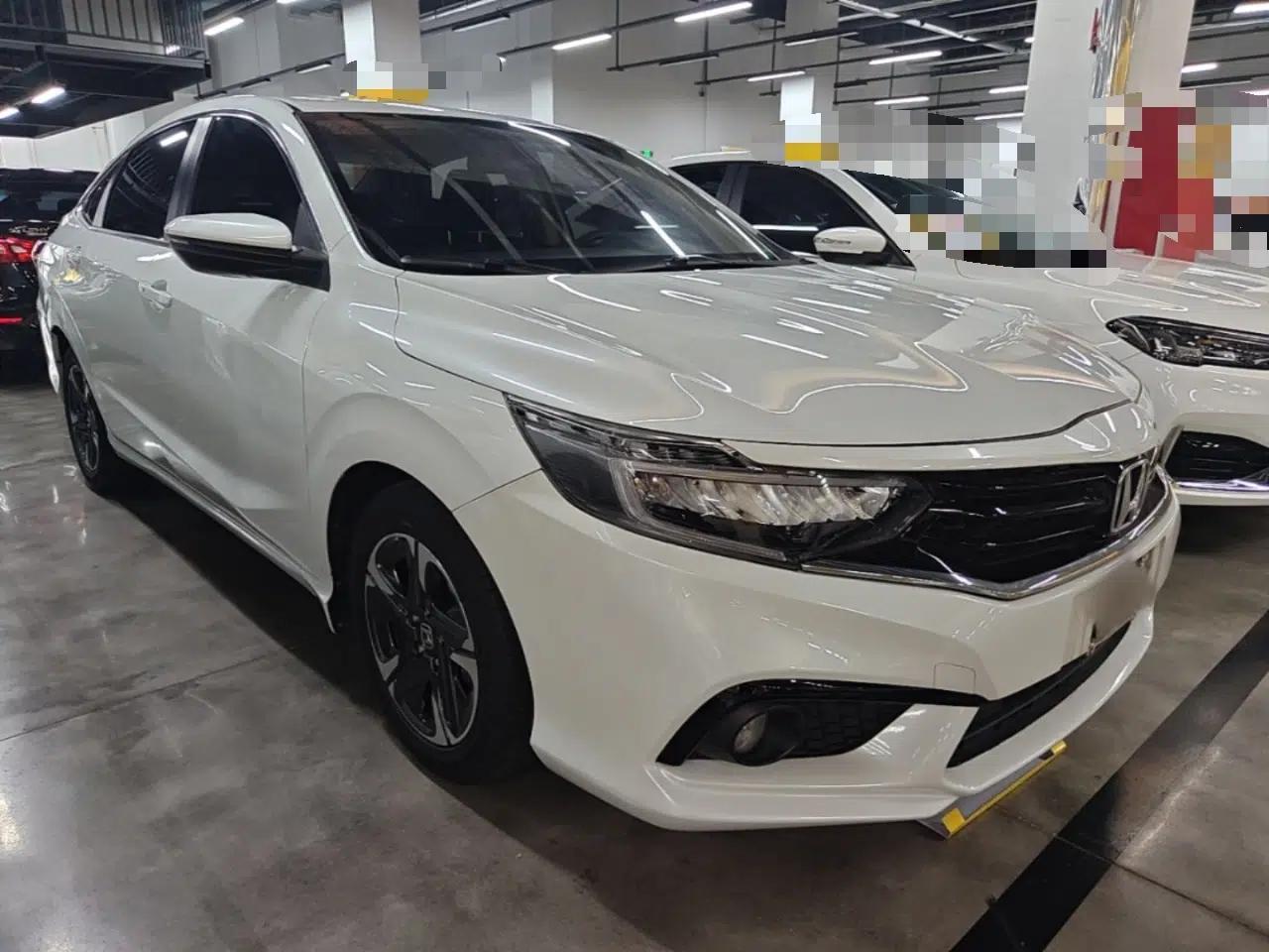 Honda Envix 2019 180TURBO CVT Enjoyment Edition China VI — миниатюра 3
