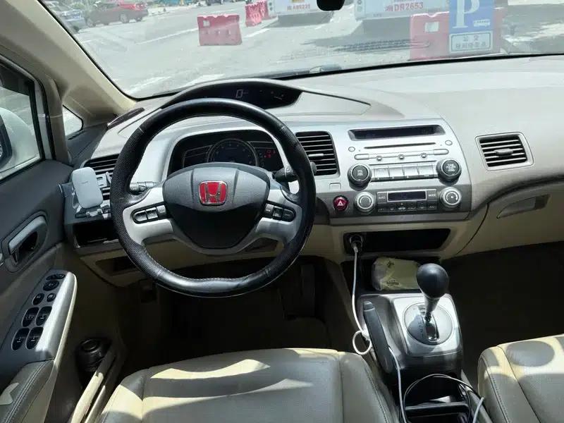 2006 Civic 1.8L Automatic Premium Edition — миниатюра 8
