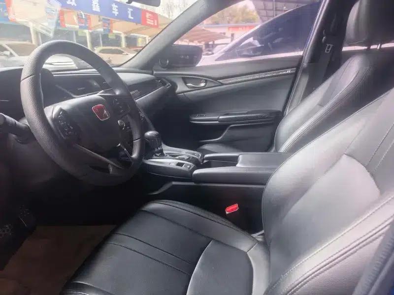 Civic 2020 HATCHBACK 220TURBO CVT Trendy and Cool — миниатюра 8