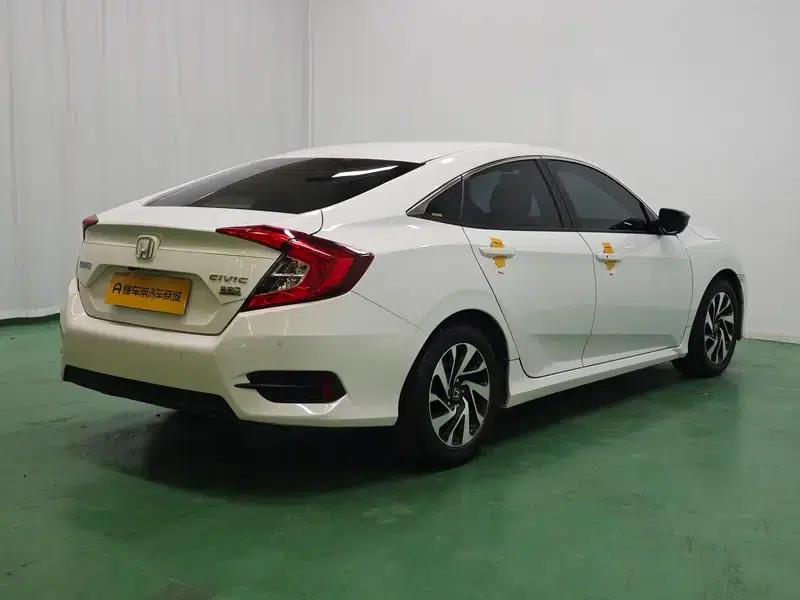 2016 Civic 220TURBO CVT Luxury Edition — миниатюра 7