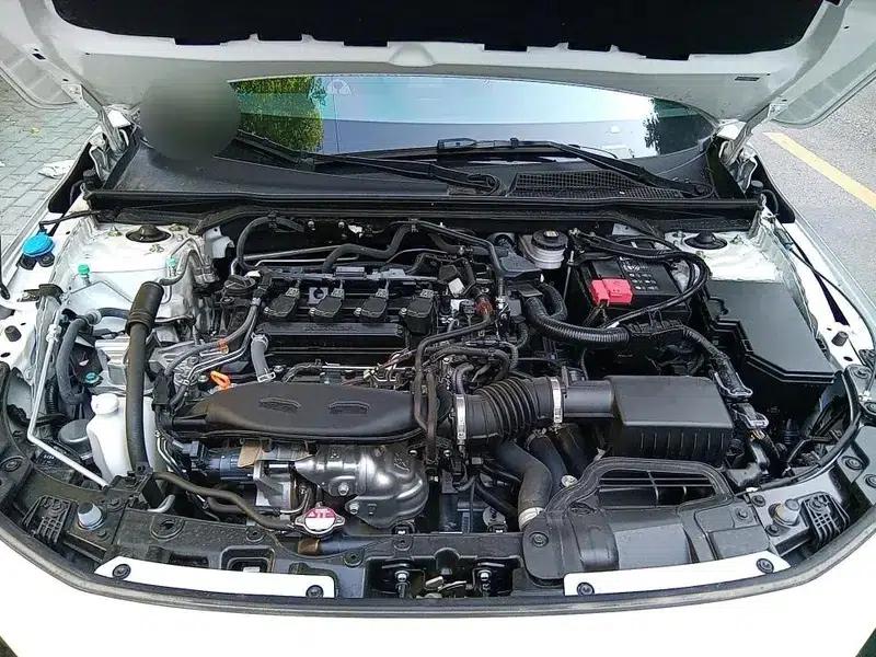 2025 Civic 240TURBO CVT Smart Pro — миниатюра 19