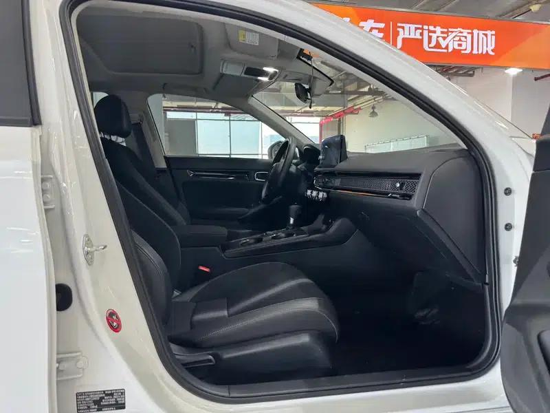 2025 Civic 240TURBO CVT Smart Plus — миниатюра 25