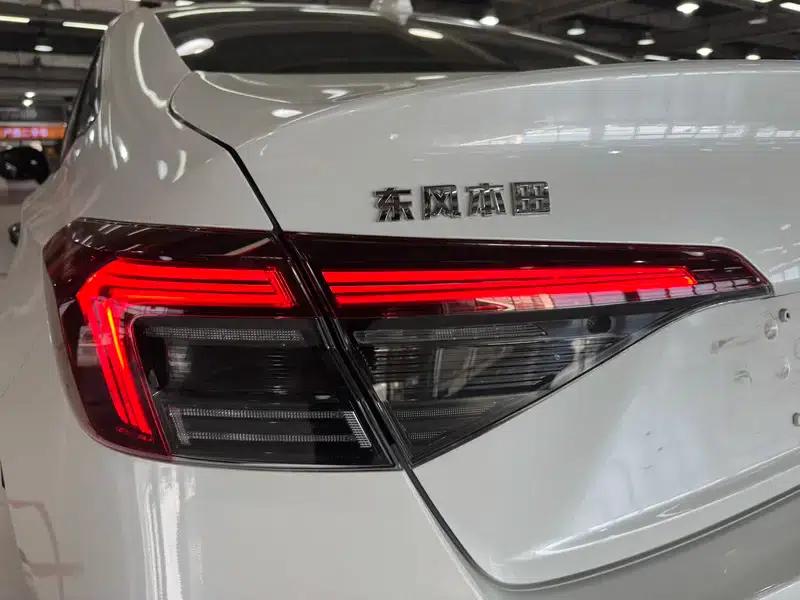 2025 Civic 240TURBO CVT Smart Plus — миниатюра 10