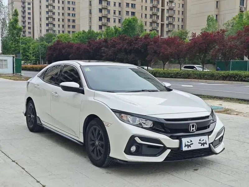 2020 Civic Hatchaback 220TURBO CVT New Elite — миниатюра 3