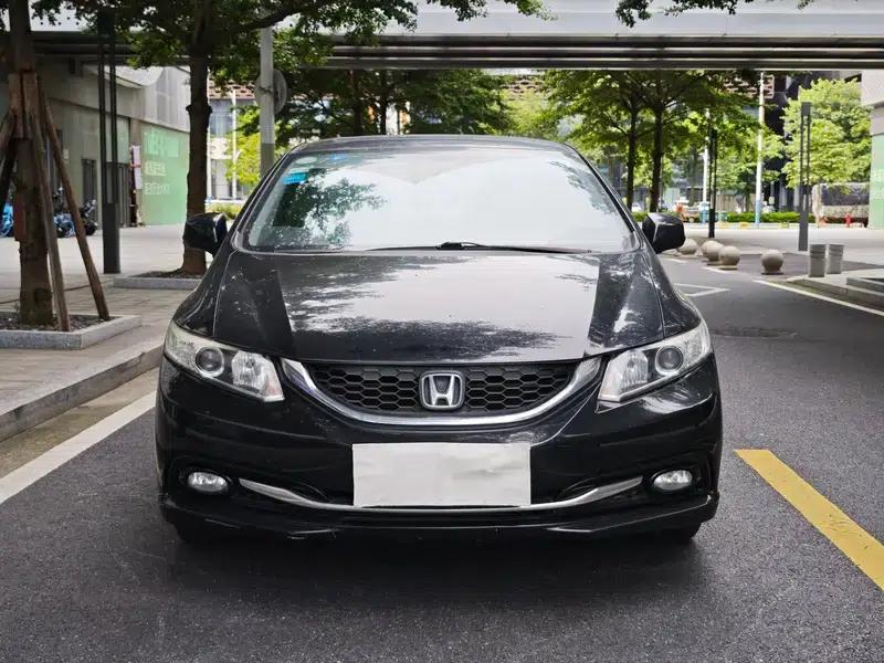 2014 Civic 1.8L Automatic Comfort Edition — миниатюра 2