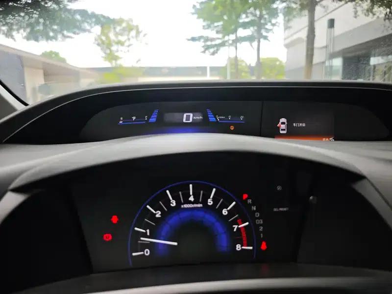 2014 Civic 1.8L Automatic Comfort Edition — миниатюра 7