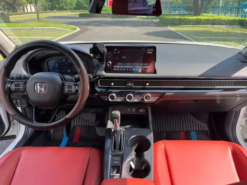 2022 Civic 240TURBO CVT Sport Edition — миниатюра 15