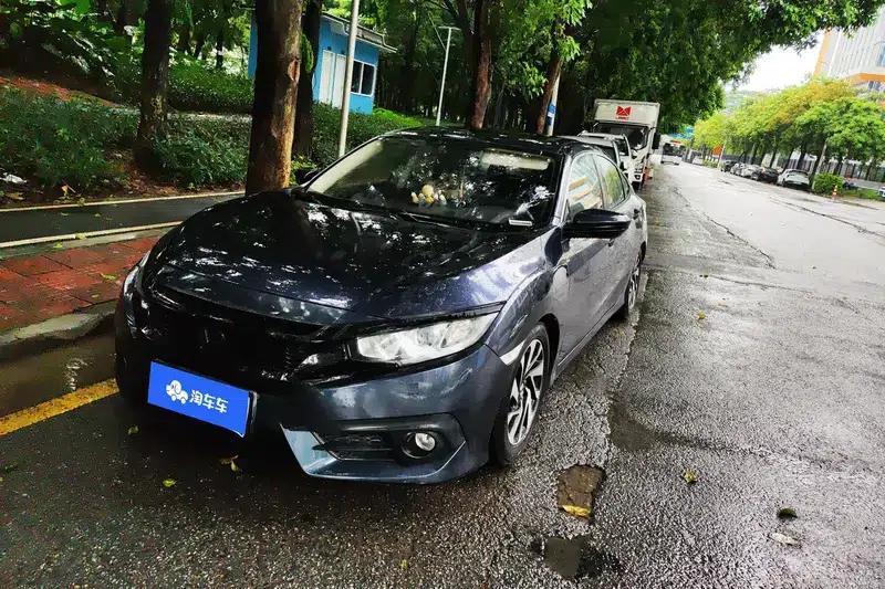 2016 Civic 220TURBO CVT Luxury Edition — миниатюра 1