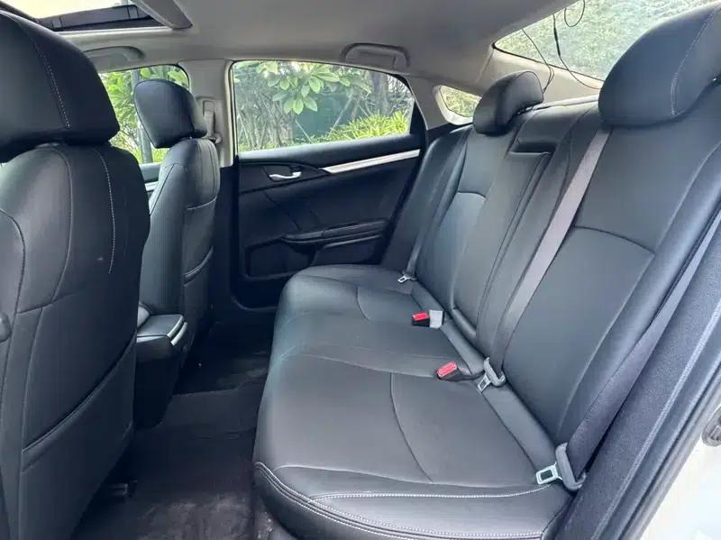 2019 Civic 220TURBO CVT Sporty Edition (China VI Emission Standard) — миниатюра 16