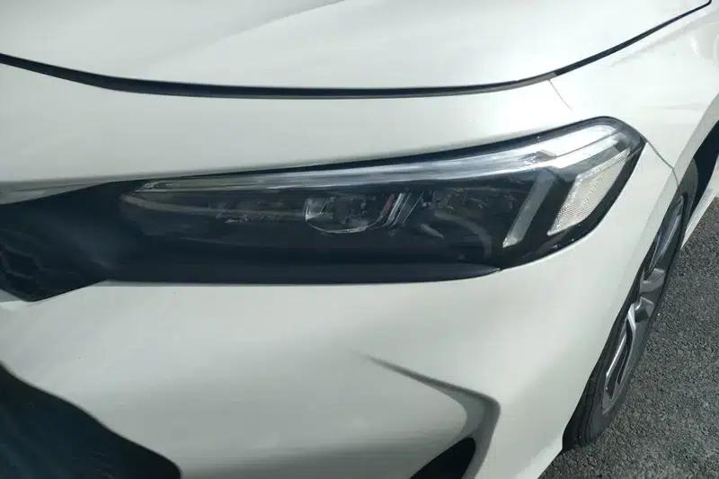 2025 Civic 240TURBO CVT Smart Plus — миниатюра 4