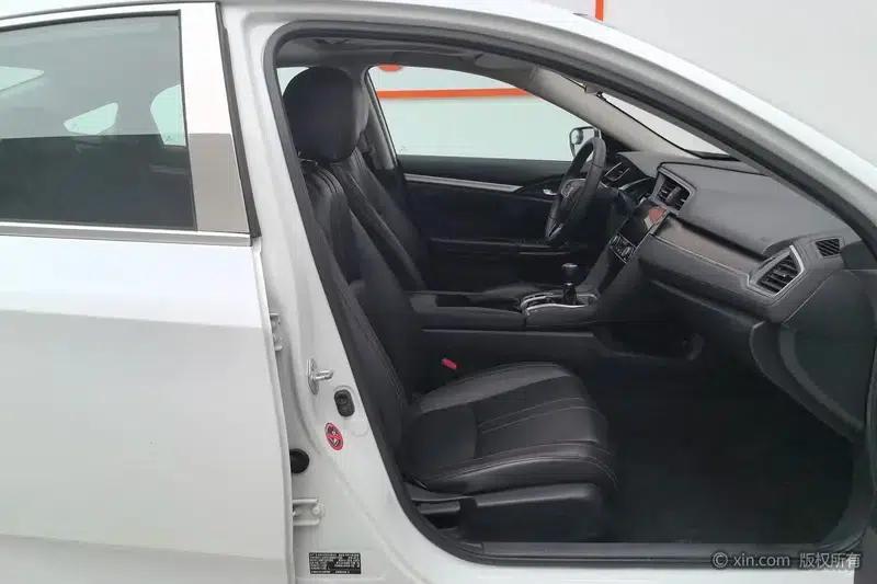 2016 Civic 220TURBO Manual Deluxe Edition — миниатюра 24