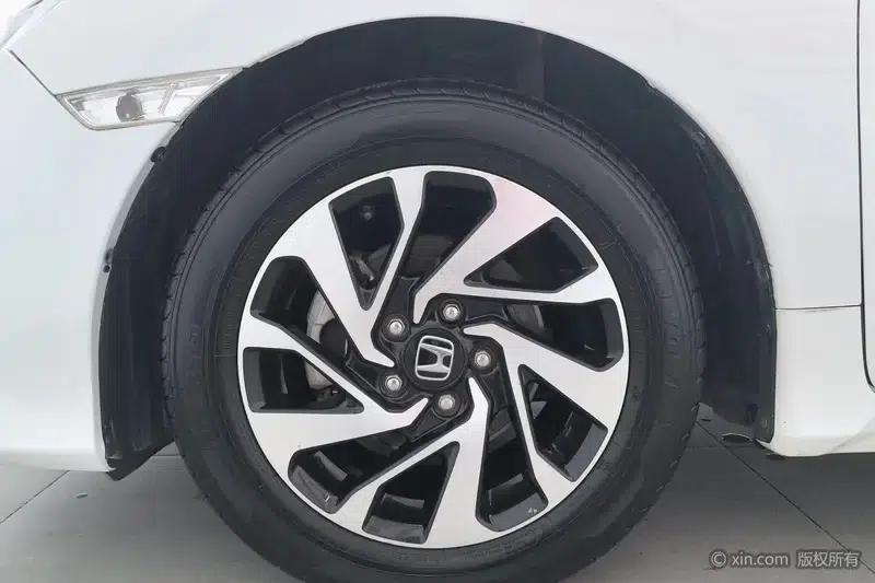 2016 Civic 220TURBO Manual Deluxe Edition — миниатюра 9