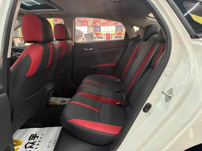 2016 Civic 180TURBO CVT Comfort Edition — миниатюра 14