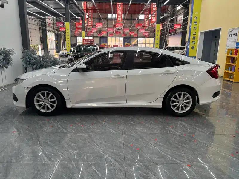 2016 Civic 180TURBO CVT Comfort Edition — миниатюра 4