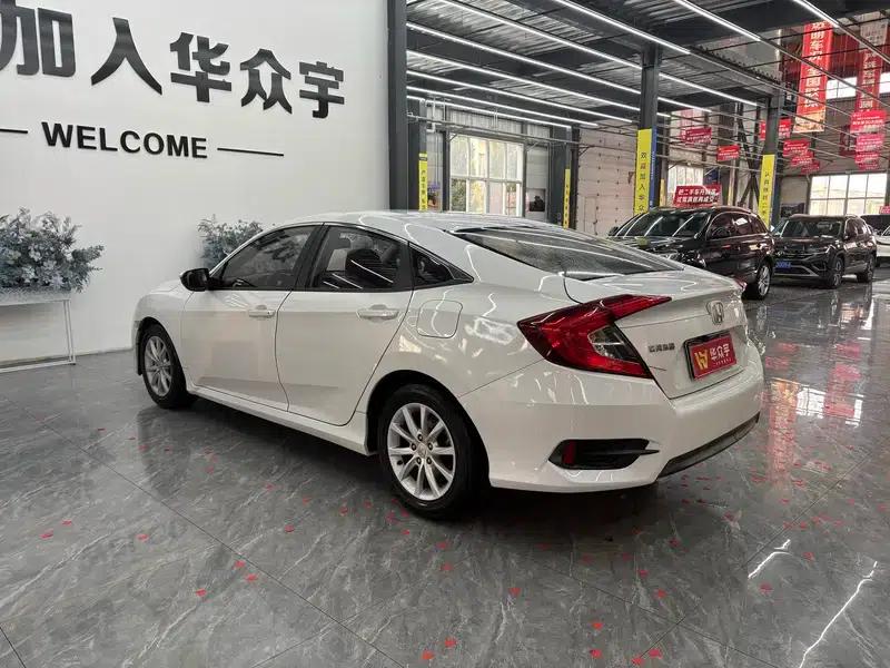 2016 Civic 180TURBO CVT Comfort Edition — миниатюра 5