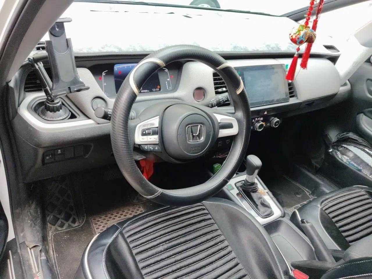 Honda LIFE 2021 1.5L CVT CRO-S Fun Edition — миниатюра 10