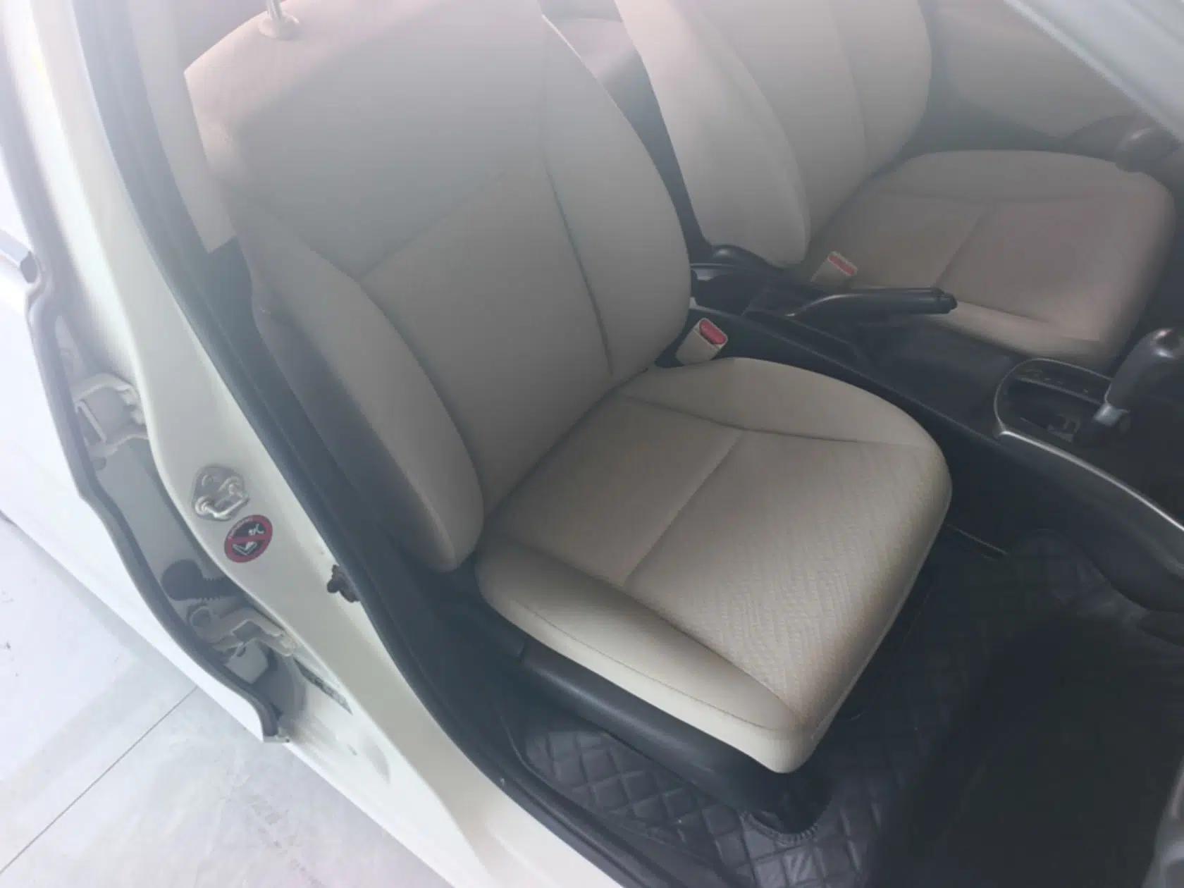 Honda Greiz 2016 1.5L CVT Classic Edition — миниатюра 19