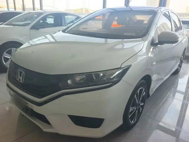 Honda Greiz 2016 1.5L CVT Classic Edition