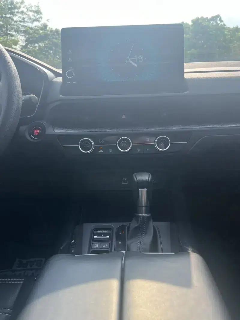 Honda CR-V 2023 240TURBO CVT 2WD Dynamic 5-Seater Edition — миниатюра 14