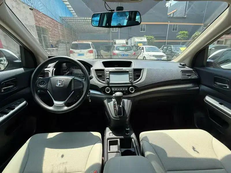 Honda CR-V 2015 2.0L 2WD Urban Edition — миниатюра 5