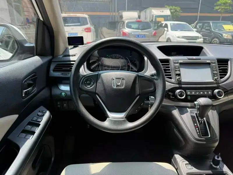 Honda CR-V 2015 2.0L 2WD Urban Edition — миниатюра 6