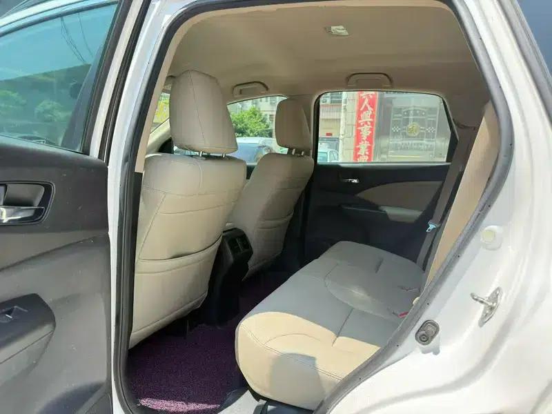 Honda CR-V 2015 2.0L 2WD Urban Edition — миниатюра 9