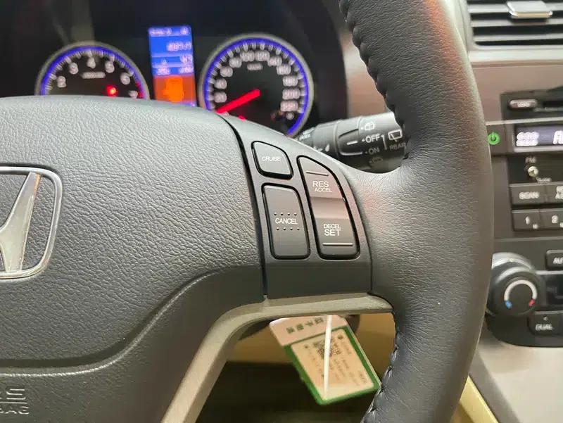 Honda CR-V 2010 2.4L Automatic 4WD Luxury Edition — миниатюра 23