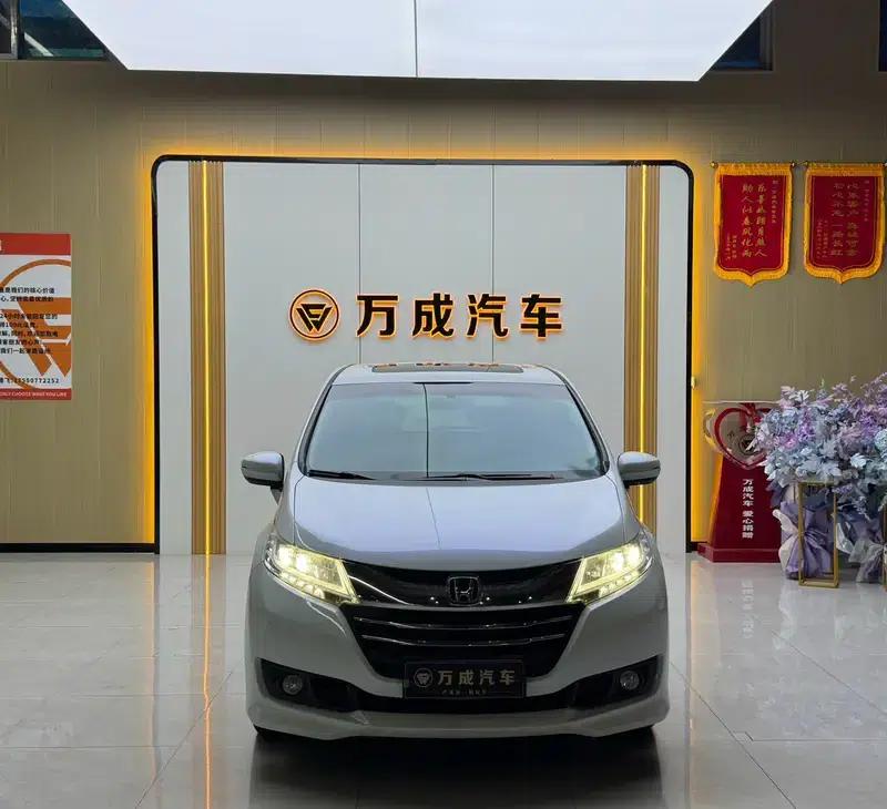 Odyssey 2015 2.4L Smart Edition — миниатюра 2