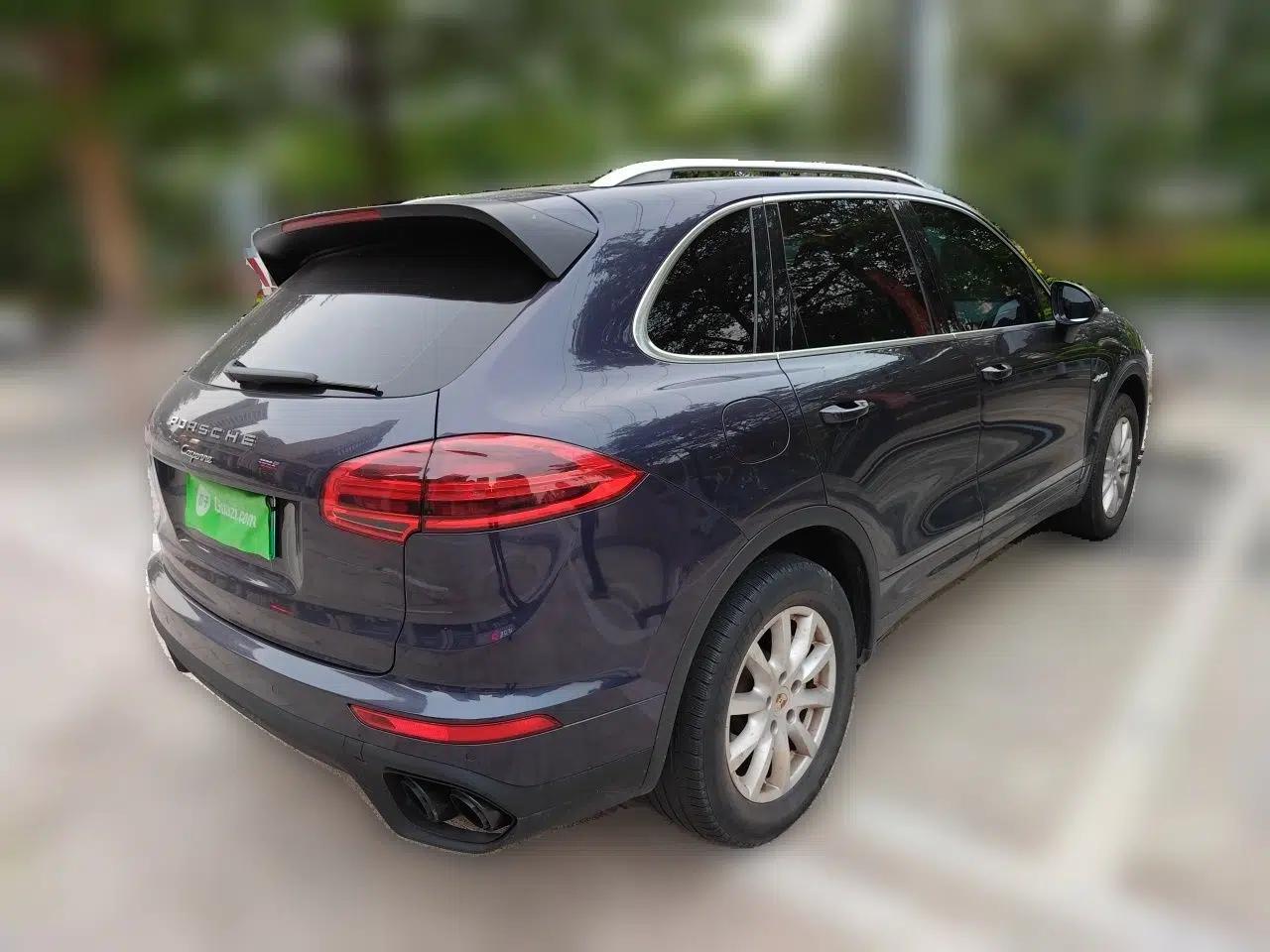 Porsche Cayenne E-Hybrid 2016 Cayenne S E-Hybrid 3.0T — миниатюра 6