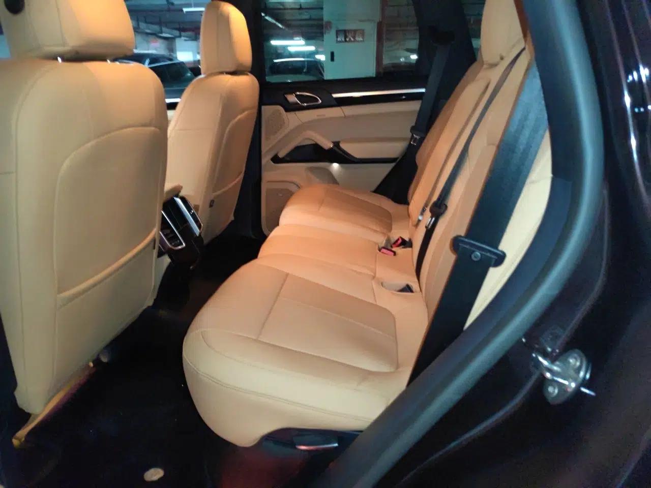 Porsche Cayenne E-Hybrid 2016 Cayenne S E-Hybrid 3.0T — миниатюра 17