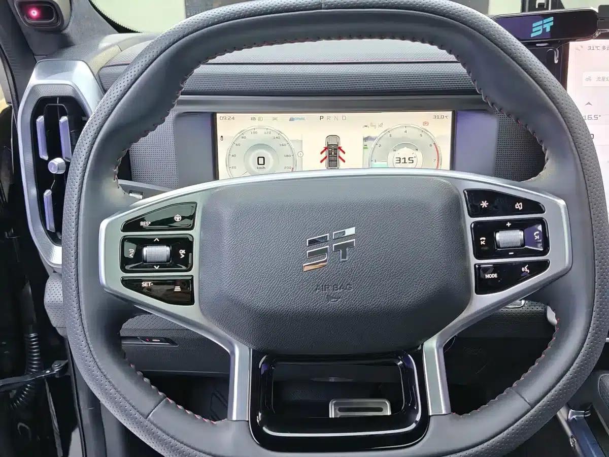Jetour Traveler 2025 2.0T Automatic 4WD 200,000th Anniversary Edition — миниатюра 15