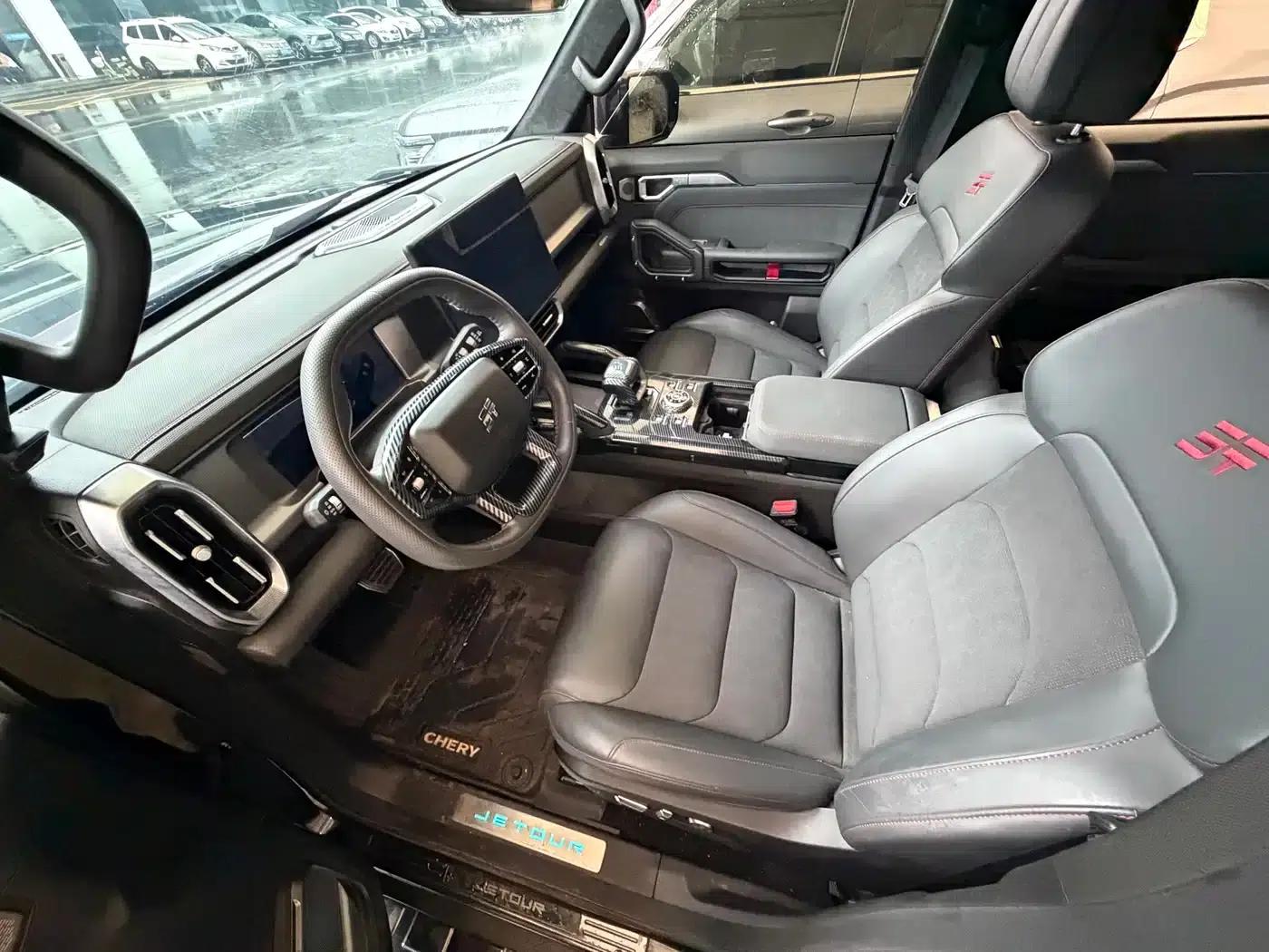 Jetour Traveler 2023 2.0T 4WD Adventure PRO+ — миниатюра 6