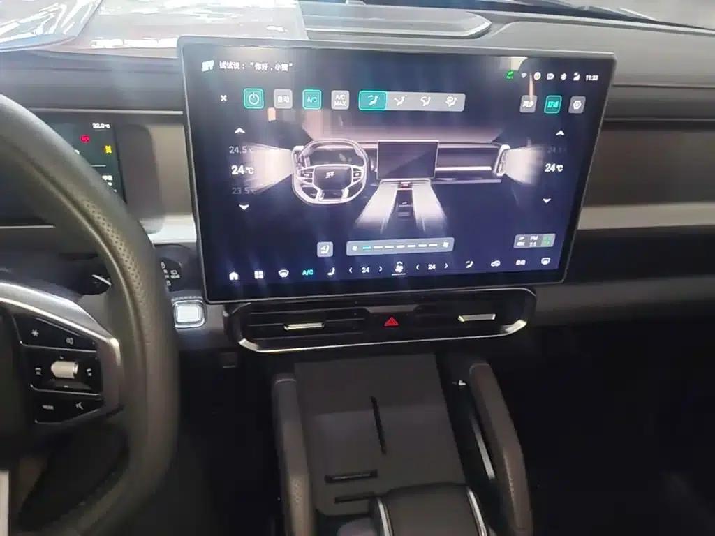 Jetour Traveler 2023 2.0T 4WD Adventure PRO — миниатюра 13
