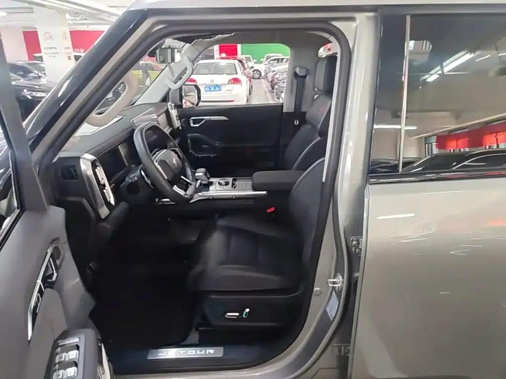 Jetour Traveler 2023 2.0T 4WD Adventure PRO — миниатюра 15