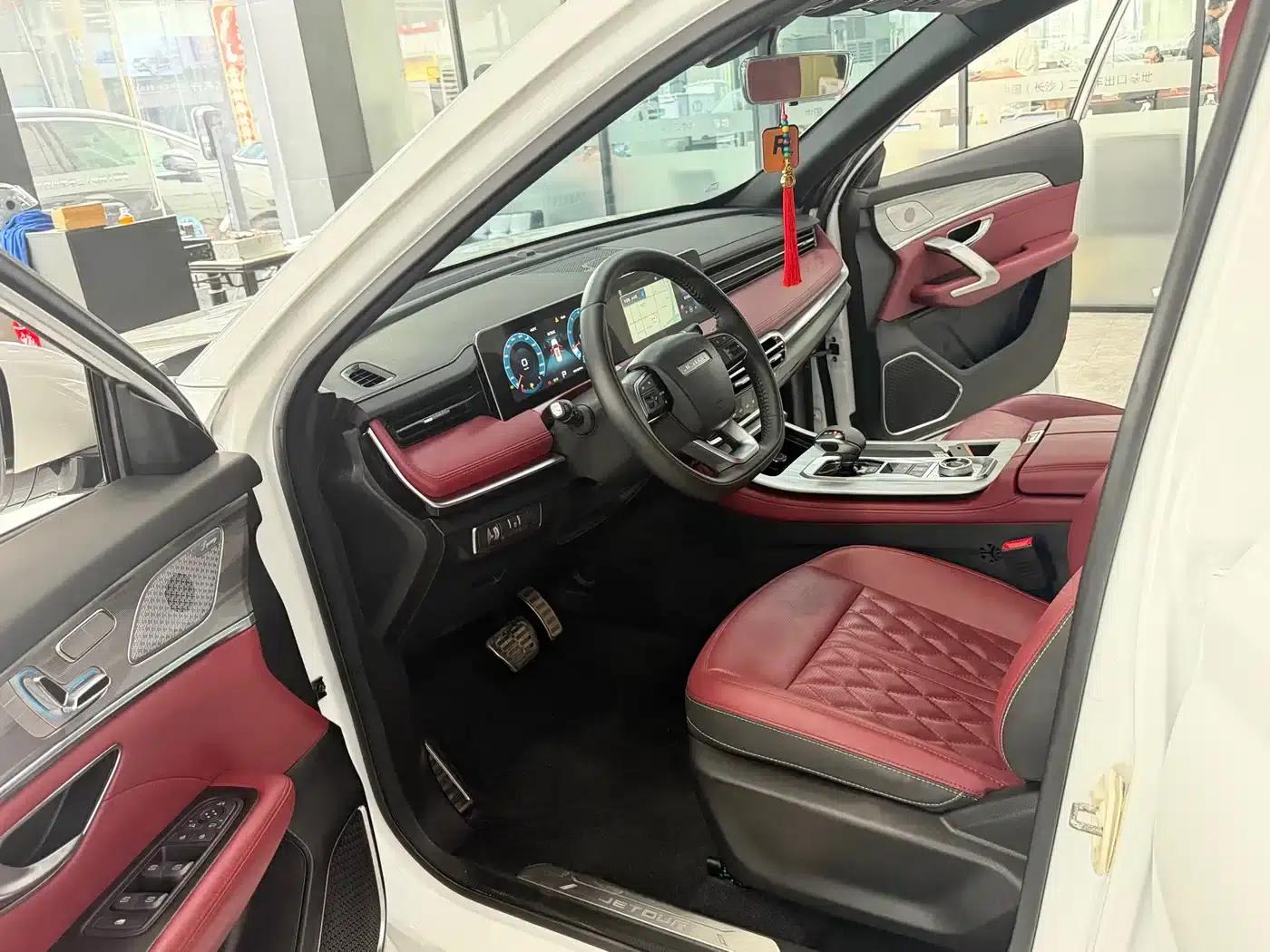 Jetour X70 PLUS 2023 1.5T DCT Warrior PLUS 5-seater — миниатюра 5