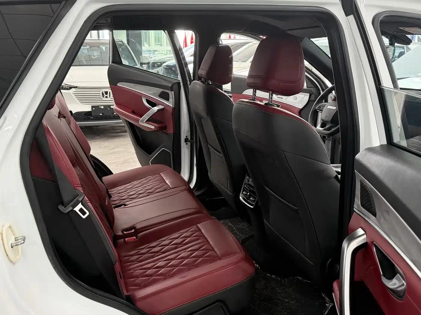 Jetour X70 PLUS 2023 1.5T DCT Warrior PLUS 5-seater — миниатюра 8