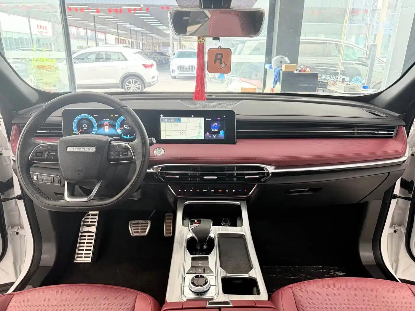 Jetour X70 PLUS 2023 1.5T DCT Warrior PLUS 5-seater — миниатюра 9