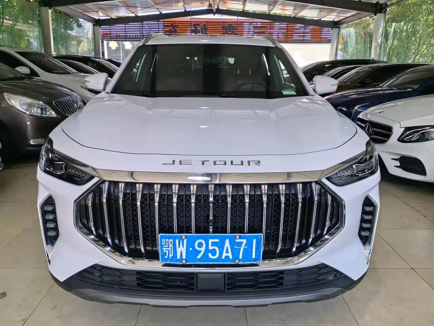 Jetour X70 PLUS 2023 1.5T DCT Warrior PLUS 5-seater — миниатюра 2