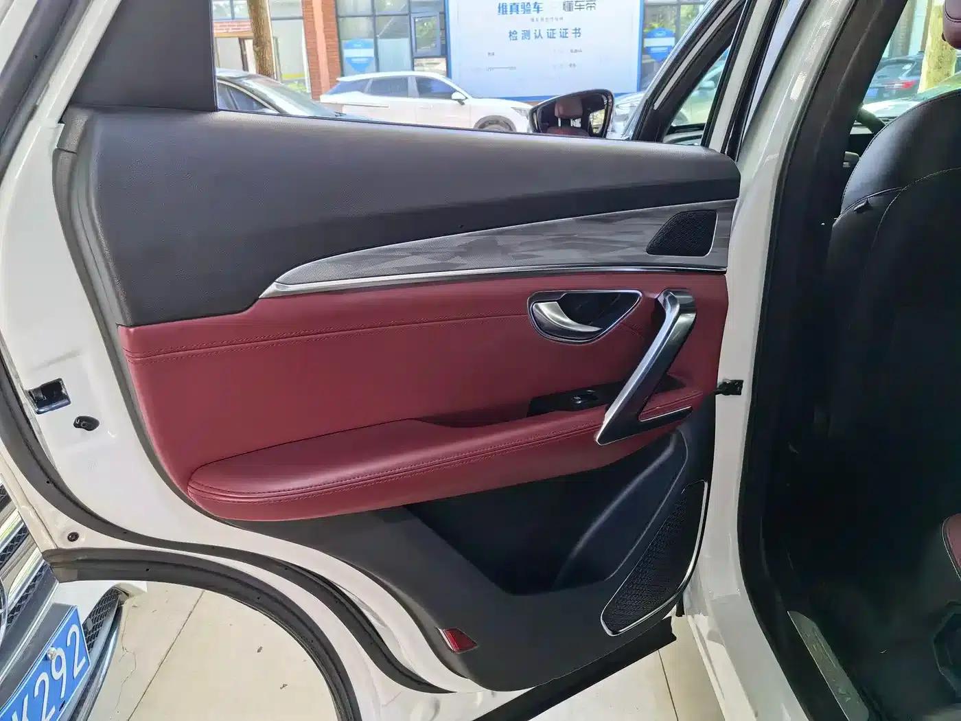 Jetour X70 PLUS 2023 1.5T DCT Warrior PLUS 5-seater — миниатюра 8