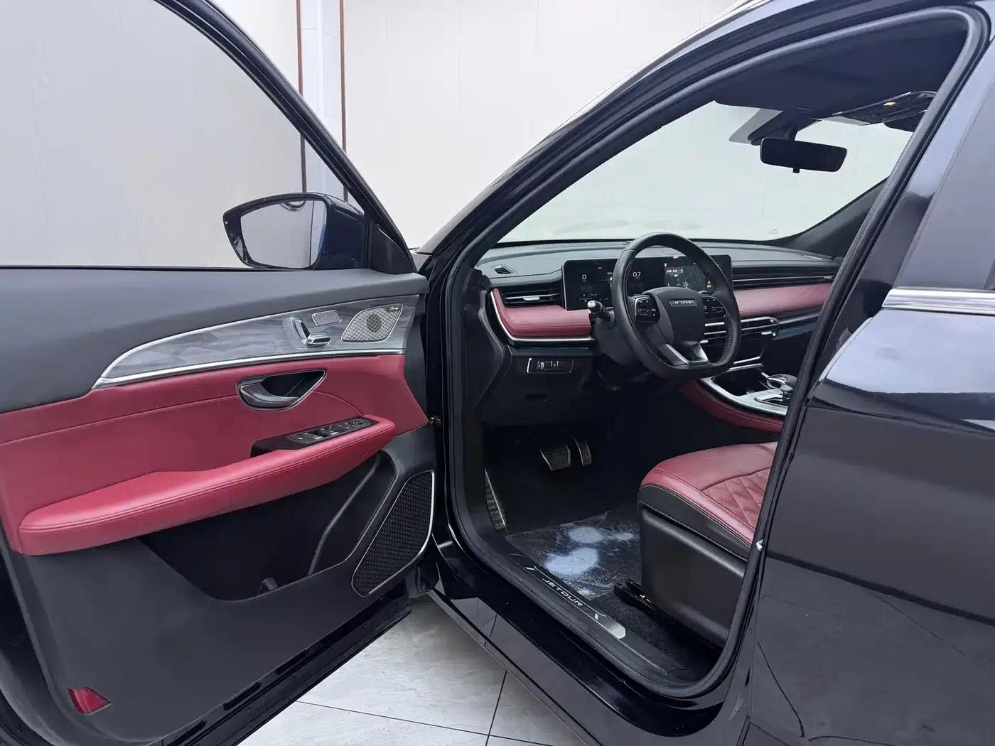 Jetour X70 PLUS 2023 1.5T DCT Warrior PLUS 5-seater — миниатюра 7