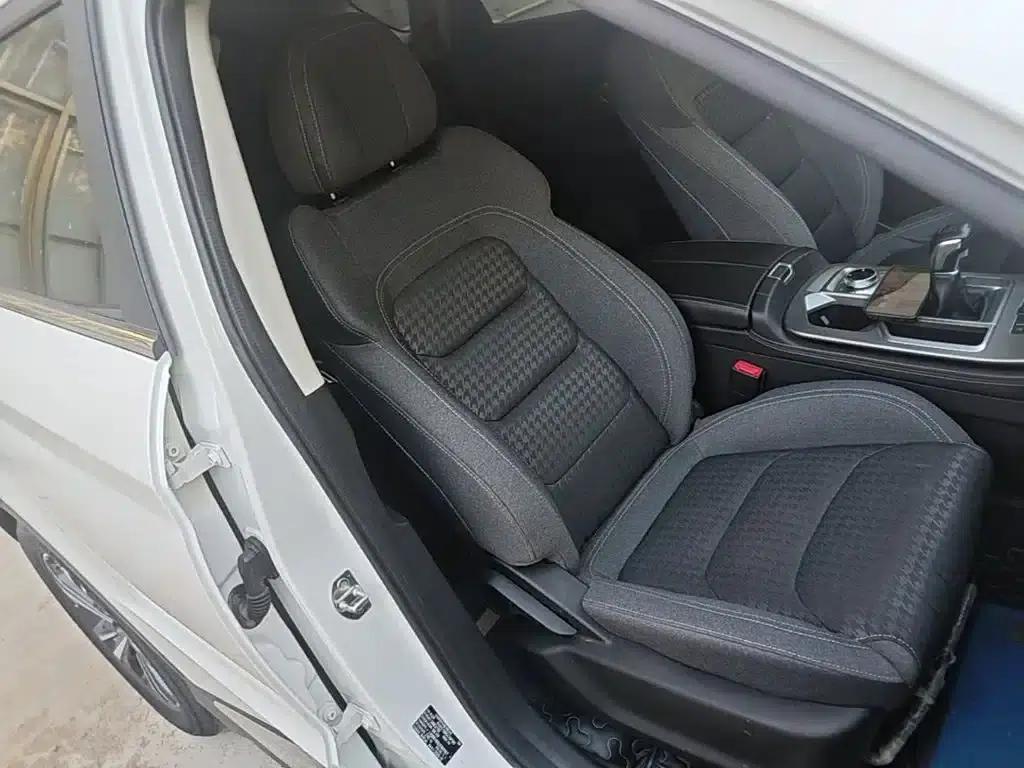 Jetour X70 PLUS 2021 1.5T Manual 5-Seater — миниатюра 25