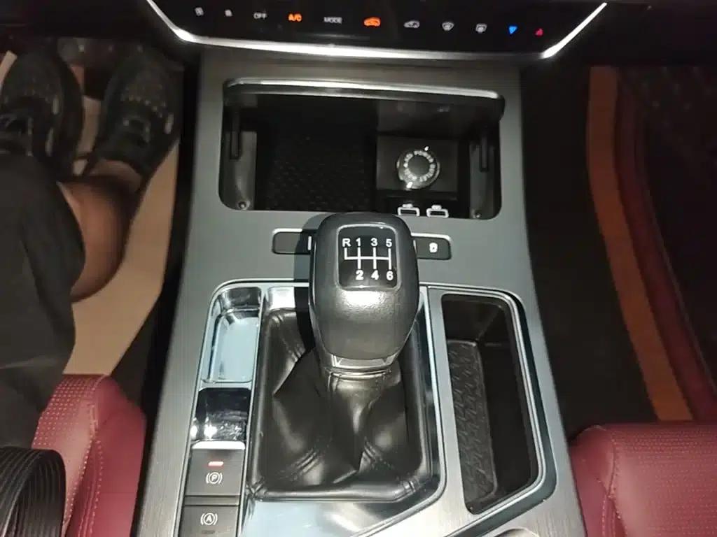 Jetour X70 PLUS 2023 1.5T Manual Self-Reliant 5-Seater — миниатюра 14