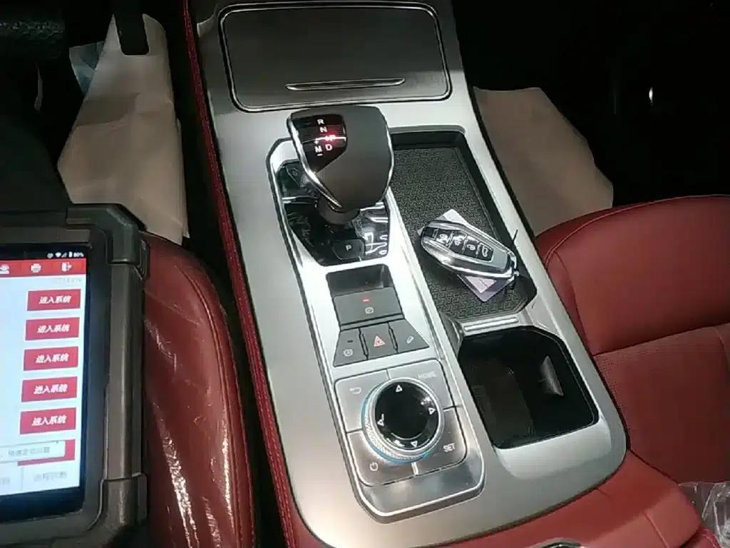 Jetour X70 PLUS 2025 Champion Edition 1.5T DCT Champion PRO 5-seater — миниатюра 14