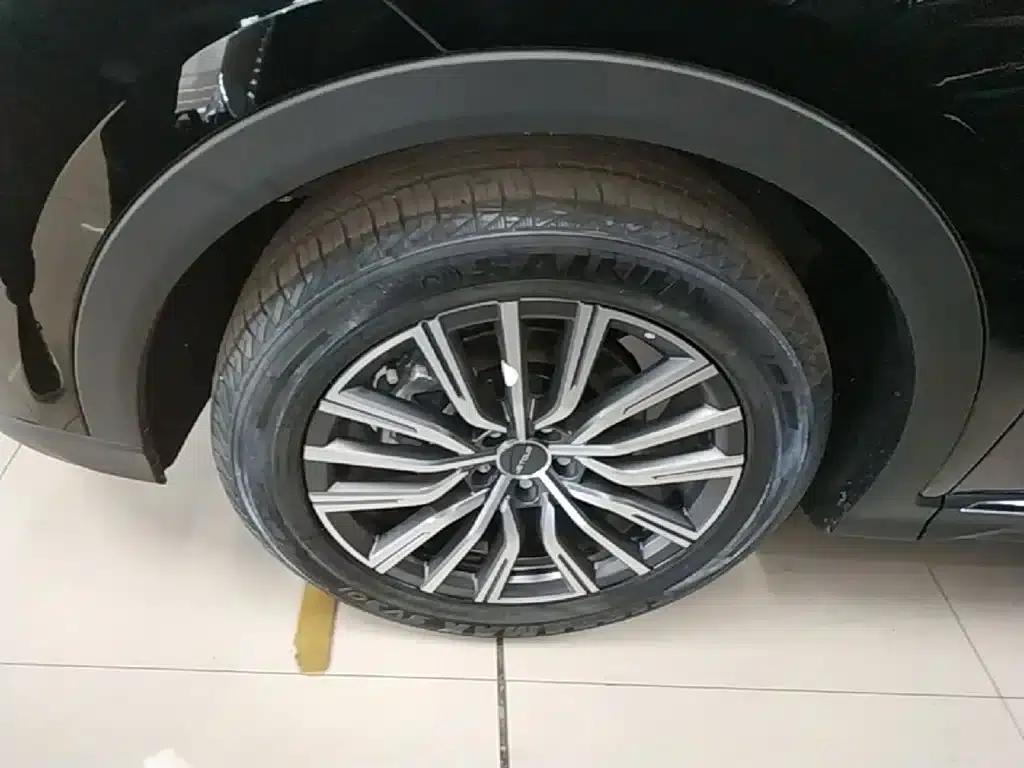 Jetour X70 PLUS 2025 Champion Edition 1.5T DCT Champion PRO 5-seater — миниатюра 23