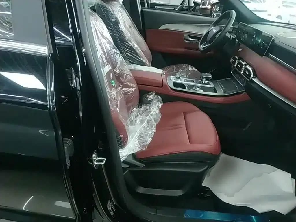 Jetour X70 PLUS 2025 Champion Edition 1.5T DCT Champion PRO 5-seater — миниатюра 25
