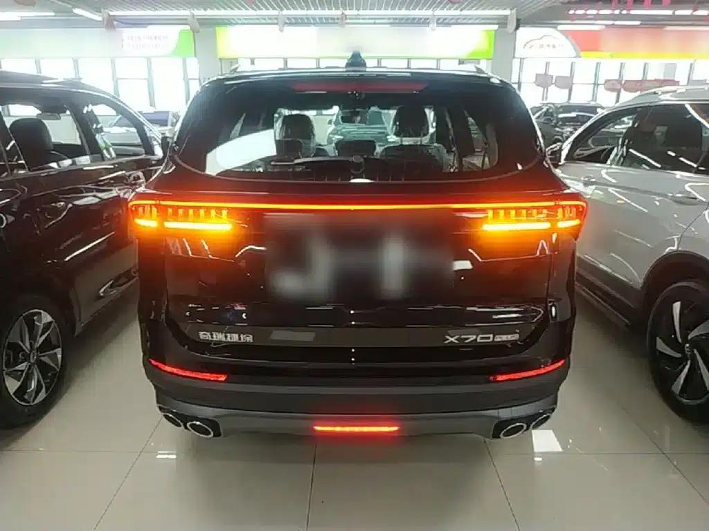Jetour X70 PLUS 2025 Champion Edition 1.5T DCT Champion PRO 5-seater — миниатюра 6