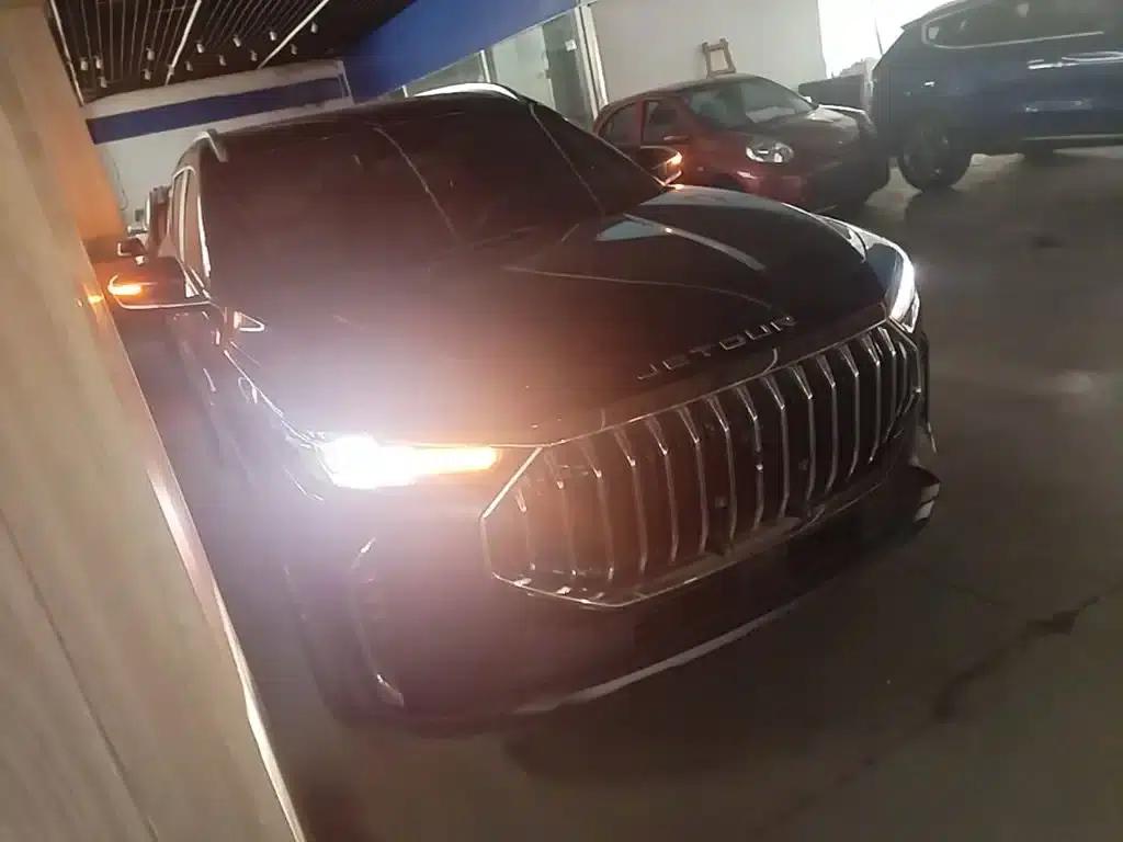 Jetour X70 PLUS 2023 1.5T DCT Warrior PLUS 5-seater — миниатюра 4